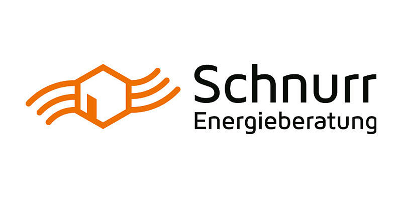 Logo von Schnurr Energieberatung, bestehend aus einem hexagonalen Symbol und dem Schriftzug in Schwarz und Orange.