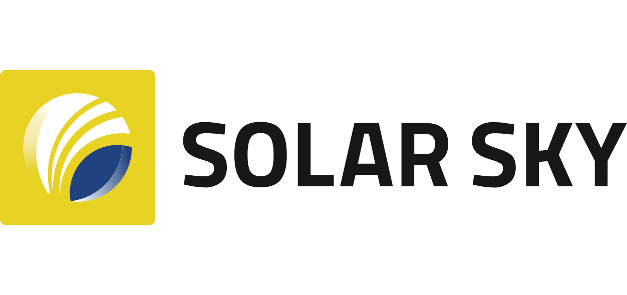Logo von Solar Sky mit gelbem Hintergrund und stilisierten Sonnenstrahlen.