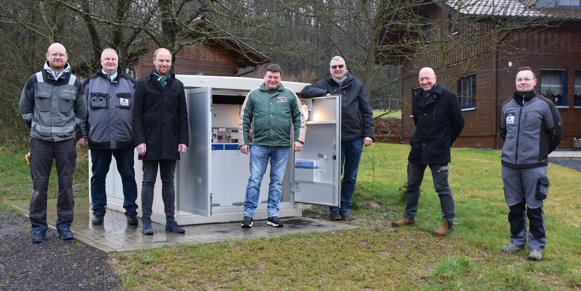 Ortsbürgermeister Carsten Pauly informiert sich über die Baumaßnahmen in Fiersbach.