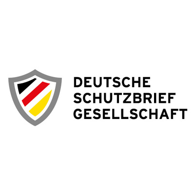 Logo der Deutschen Schutzbrief Gesellschaft mit einem Schild und den Farben Schwarz, Rot und Gold.